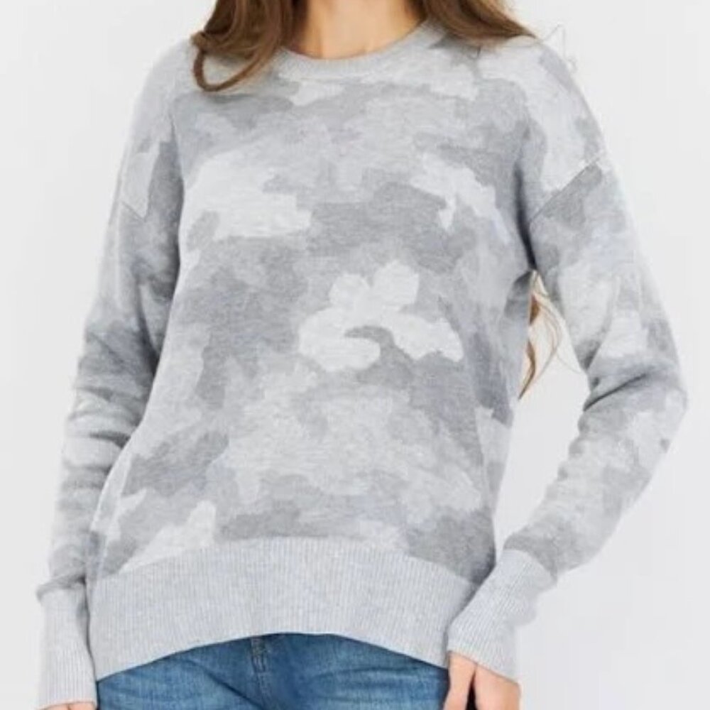 Eddie Bauer soft camouflage sweater